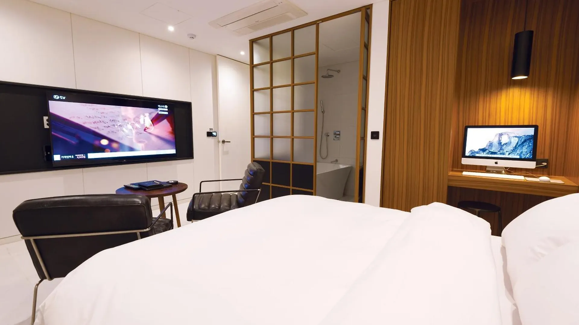 Hotel The Artist Yeoksam ソウル特別市 0*,  韓国